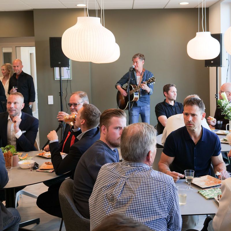 Välbesökt invigning av nya lokaler